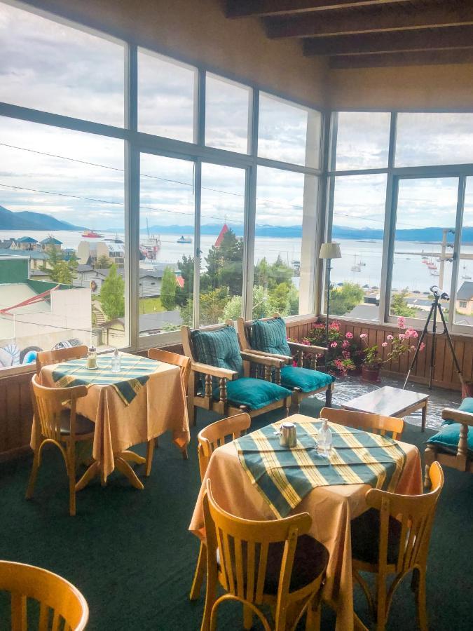 Hotel Mustapic Ushuaia Exterior photo